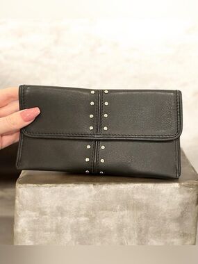 NWT American Leather Co. Black Mittie Bifold Leather Wallet